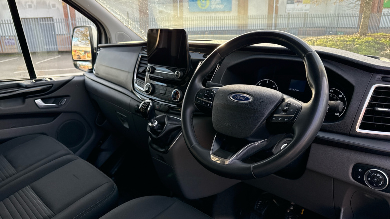 Ford Transit Custom 300 L1 Diesel Fwd 2.0 EcoBlue 130ps Low Roof Limited Van